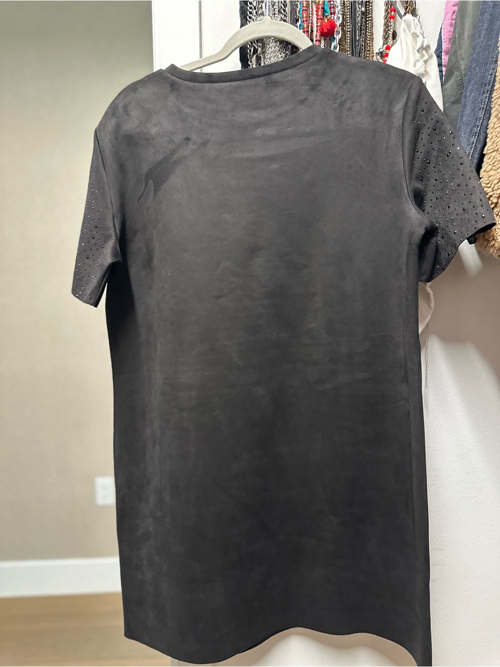 Zara Black Crewneck Top with Subtle Texture - Picture 4 of 4